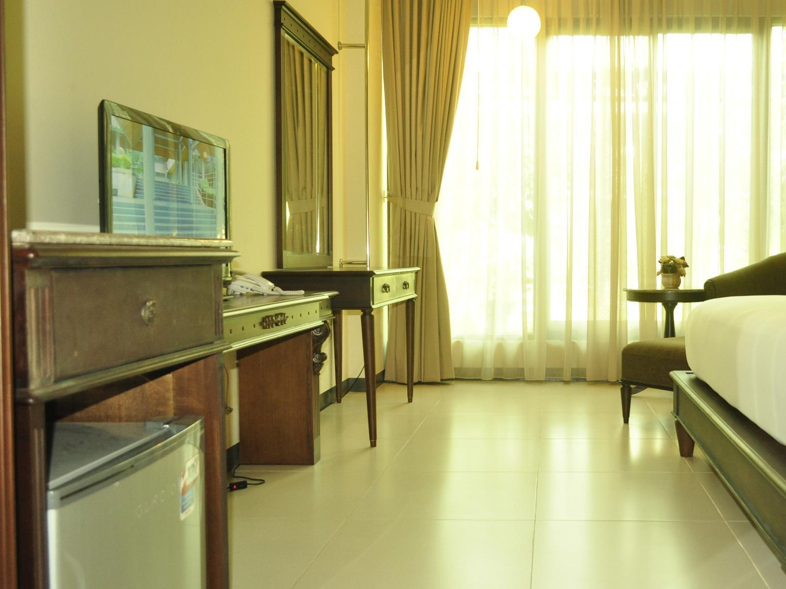 Maharani Guest House Yogyakarta Esterno foto